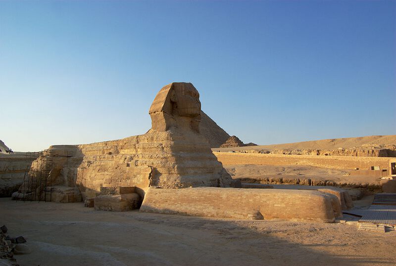 Datei:Gizeh Grosse Sphinx BW 1.jpg