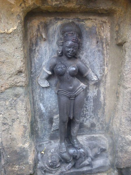 Datei:Yogini 01.jpg
