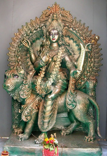 Datei:705px-Katyayani Sanghasri 2010 Arnab Dutta.jpg