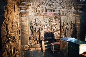 Ornate sanctum-jaya-vijaya.jpg