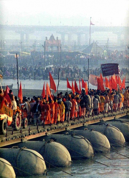 Datei:Kumbamella2001.jpg